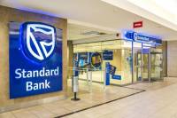 Standard Bank: Μικρή αύξηση εσόδων στο πεντάμηνο