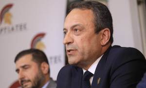 Σπαρτιάτες: Διέγραψε τρεις βουλευτές ο Βασίλης Στίγκας