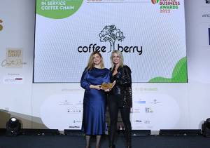 12 "Χρυσά βραβεία" για την Coffee Berry στα Coffee Βusiness Αwards 2022