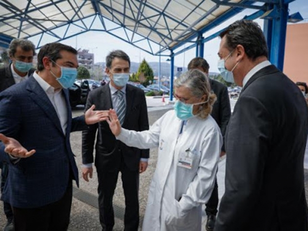 Επίσκεψη Αλ. Τσίπρα στο «Αττικόν»