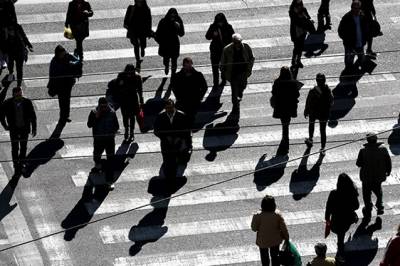 Ελαφρά μείωση των εγγεγραμμένων ανέργων τον Μάρτιο