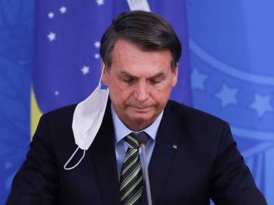 Για έγκλημα κατά της ανθρωπότητας κατηγορείται ο πρόεδρος της Βραζιλίας