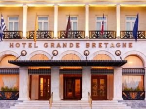Διοικητικές αλλαγές στα ξενοδοχεία «Μεγάλη Βρεταννία» και «King George»