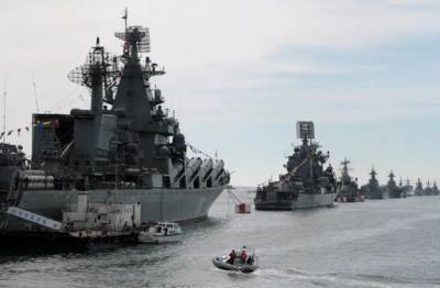 Ουκρανία: Εμπορικό πλοίο χτυπήθηκε από πύραυλο στη Μαριούπολη