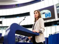 Πρόστιμα 400.000 ευρώ στο ΥΠΕΣ και 40.000 ευρώ στην Άννα Μισέλ Ασημακοπούλου από την Αρχή Προστασίας Προσωπικών Δεδομένων