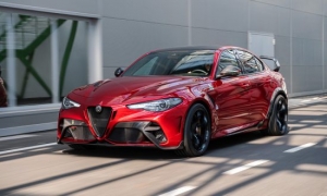 Giulia GTA: Οι άνθρωποι της Alfa Romeo μιλούν για το νέο τους δημιούργημα