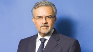 Τράπεζα Πειραιώς: Χατζηνικολάου και Μεγάλου καταθέτουν το 50% του μισθού τους για δύο μήνες