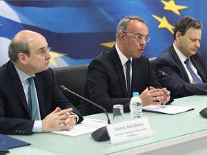 Χρ. Σταϊκούρας: Τα επτά μέτρα στήριξης για συνταξιούχους και οφειλέτες