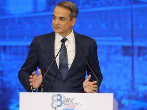 Αυξάνονται συντάξεις και κατώτατος μισθός από το 2025 - Όλες οι εξαγγελίες του Πρωθυπουργού στη ΔΕΘ