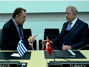 Συνάντηση Ακάρ - Παναγιωτόπουλου στις Βρυξέλλες