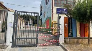 Κηφισιά: Καγκελόπορτα καταπλάκωσε 3 μαθητές σε σχολείο - Εννιάχρονος νοσηλεύεται στο Παίδων Πεντέλης