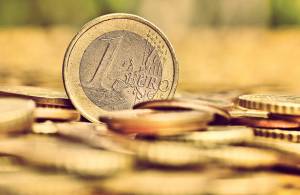 ΙΟΒΕ: Ενίσχυση του δείκτη οικονομικού κλίματος τον Σεπτέμβριο λόγω κατασκευών και τουρισμού
