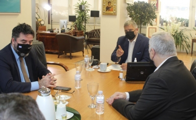 Συνάντηση Γ. Πατούλη με αντιπροσωπεία της Ένωσης Εστιατορίων και Συναφών και της Πανελλήνιας Ομοσπονδίας Εστιατορικών και Συναφών Επαγγελμάτων