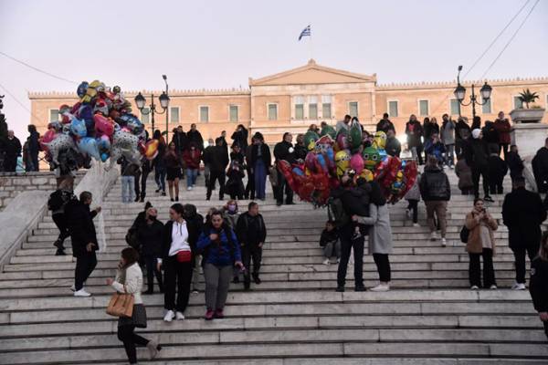 Πότε καταβάλλεται το Δώρο Χριστουγέννων