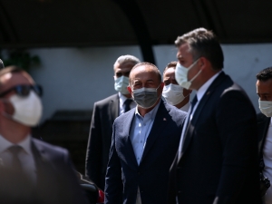 Τσαβούσογλου - Θράκη: Η ανάρτηση περί «τουρκικής μειονότητας» - «Σας φέρνω χαιρετίσματα από τον Ερντογάν»