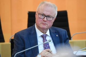 Γερμανία: Αυτοκτόνησε ο υπουργός Οικονομικών της Έσσης