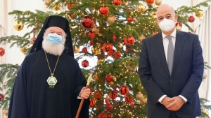 Συνάντηση Ν. Δένδια με τον Πατριάρχη Αλεξανδρείας και πάσης Αφρικής