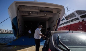 Νέα μέτρα: Πώς θα ταξιδεύουν οι ανεμβολίαστοι πολίτες