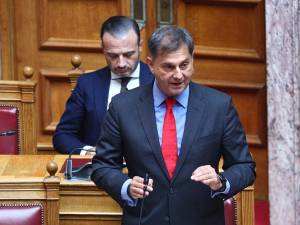 Νέα επίθεση στο γραφείο του Χάρη Θεοχάρη