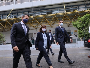Η Κατερίνα Σακελλαροπούλου έκανε την τρίτη δόση του εμβολίου