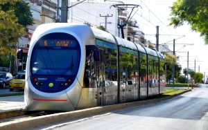 Στάση εργασίας σε τρένα και τραμ την Πέμπτη
