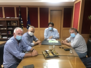Συνάντηση Ενώσεων Περιφερειακού και Κλαδικού Τύπου με τον Υφυπουργό παρά τω Πρωθυπουργώ Θ. Λιβάνιο