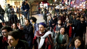 Διαδήλωση στην Τουρκία κατά του υποχρεωτικού εμβολιασμού και των τεστ