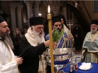 Εντός των Ναών ο Μέγας Αγιασμός των υδάτων