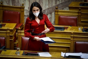 Παρατείνονται οι συμβάσεις των εργαζομένων σε προνοιακούς φορείς