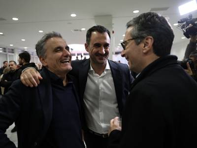 «Νέα Αριστερά» το όνομα της νέας εντεκαμελούς ΚΟ με επικεφαλής τον Αλέξη Χαρίτση