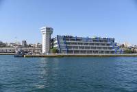 Εκτρέπονται οι προγραμματισμένοι κατάπλοι και απόπλοι των επιβατηγών πλοίων από το λιμάνι της Ραφήνας προς το λιμάνι του Λαυρίου για λόγους ασφαλείας