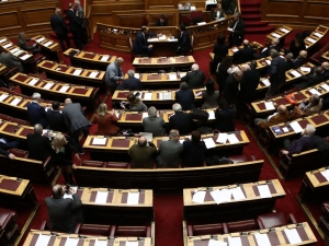 Ερώτηση ΚΙΝΑΛ για τη συντήρηση των ασθενοφόρων και τις δυσλειτουργίες του ΕΚΑΒ