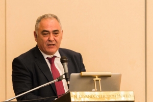 Χατζηθεοδοσίου: Ανοίγει θέμα χωροθέτησης και ζητεί επίσπευση αδειοδοτικής διαδικασίας των επιχειρήσεων
