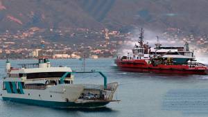 Ανακοίνωση του Υπ. Ναυτιλίας για το περιστατικό προσάραξης του πλοίου στα Νέα Στύρα Ευβοίας - Ξεκίνησε η ρυμούλκησή του