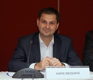 Χ. Θεοχάρης: Με υγειονομικό διαβατήριο οι τουρίστες φέτος στην Ελλάδα