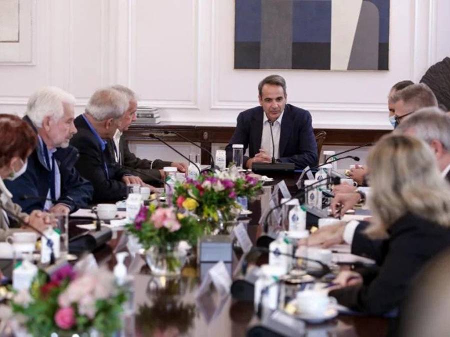 Κ. Μητσοτάκης: Οι νέες αυξήσεις θα καλύψουν σχεδόν το 95% των συνταξιούχων, περισσότερους από 2,47 εκατομμύρια πολίτες