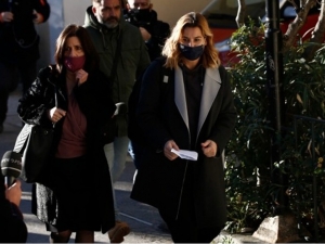 Κατέθεσε στον εισαγγελέα η Μπεκατώρου - «Ελπίζω να μιλήσουν κι άλλες γυναίκες για να μη φοβόμαστε»