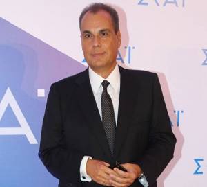 Θετικός στον κορωνοϊό ο Νίκος Στραβελάκης