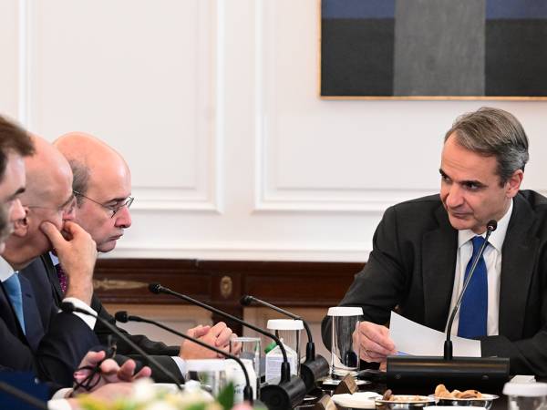 Ανασχηματισμός: Πιερρακάκης στο Οικονομίας, Δήμας - Κυρανάκης στο Μεταφορών, Βορίδης στο Μετανάστευσης