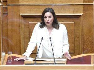 Όλγα Κεφαλογιάννη για Συνεπιμέλεια: «Το νομοσχέδιο αντί να ενώνει διχάζει»