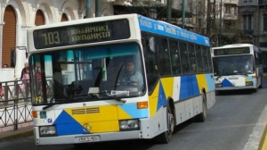 Πυκνώνουν τα δρομολόγια σε όλα τα ΜΜΜ - Υποχρεωτική η χρήση μάσκας