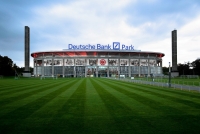 Deutsche Bank expands its partnership with Eintracht Frankfurt