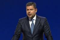 ΔΕΗ: «Mega deal» για εξαγορά ΑΠΕ από τους ομίλους Κοπελούζου και Σαμαρά