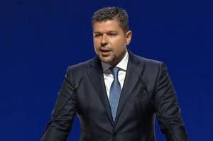 Με 18 δις έκλεισε το βιβλίο της ΔΕΗ, στα 18,63 ευρώ η τιμή διάθεσης ανά μετοχή