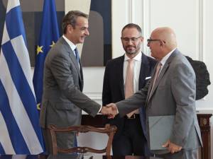 Συνάντηση Κ. Μητσοτάκη με τον πρόεδρο της Ευρωπαϊκής Τράπεζας Επενδύσεων, Werner Hoyer