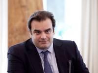 Κ. Πιερρακάκης: «Στη διεθνή καταιγίδα στις τιμές ενέργειας, απαντάμε με διπλή ασπίδα προστασίας στο πετρέλαιο θέρμανσης»