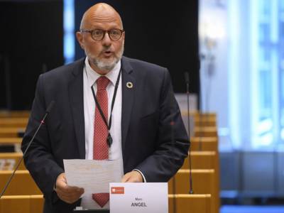 Ο Μαρκ Άνγκελ νέος αντιπρόεδρος του Ευρωκοινοβουλίου στη θέση της Εύας Καϊλή