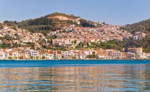 North Evia - Samos Pass: Διακοπές σε Σάμο και Βόρεια Εύβοια με επιδότηση έως 300 ευρώ, χωρίς εισοδηματικά κριτήρια