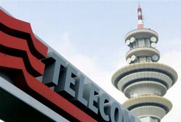 Αποχώρησε από το ΔΣ της Telecom Italia ο πρώην διευθύνων σύμβουλος