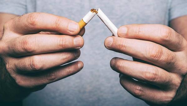 Όποιος κόβει το τσιγάρο πριν τα 35, είναι σαν να μην κάπνισε ποτέ
